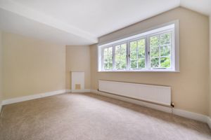 Photo 25- click for photo gallery